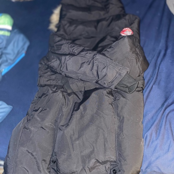 Girls Canada Weather Gear Parka - Picture 3 of 3